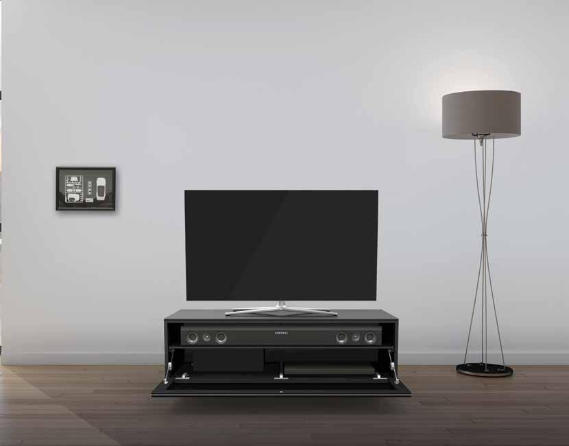 Just-Racks JRL1101S. Smart TV-Möbel mit Soundbar Integration. Mit stoffbespannter Klappe.