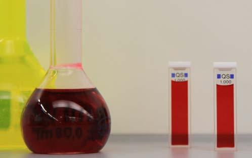 Geltungsbereich von REACH Stoffdefinition: Chemisches Element und seine Verbindungen Reinstoff: Mono-constituent substance Stoffe aus mehreren Verbindungen mit bekannter Zusammensetzung: