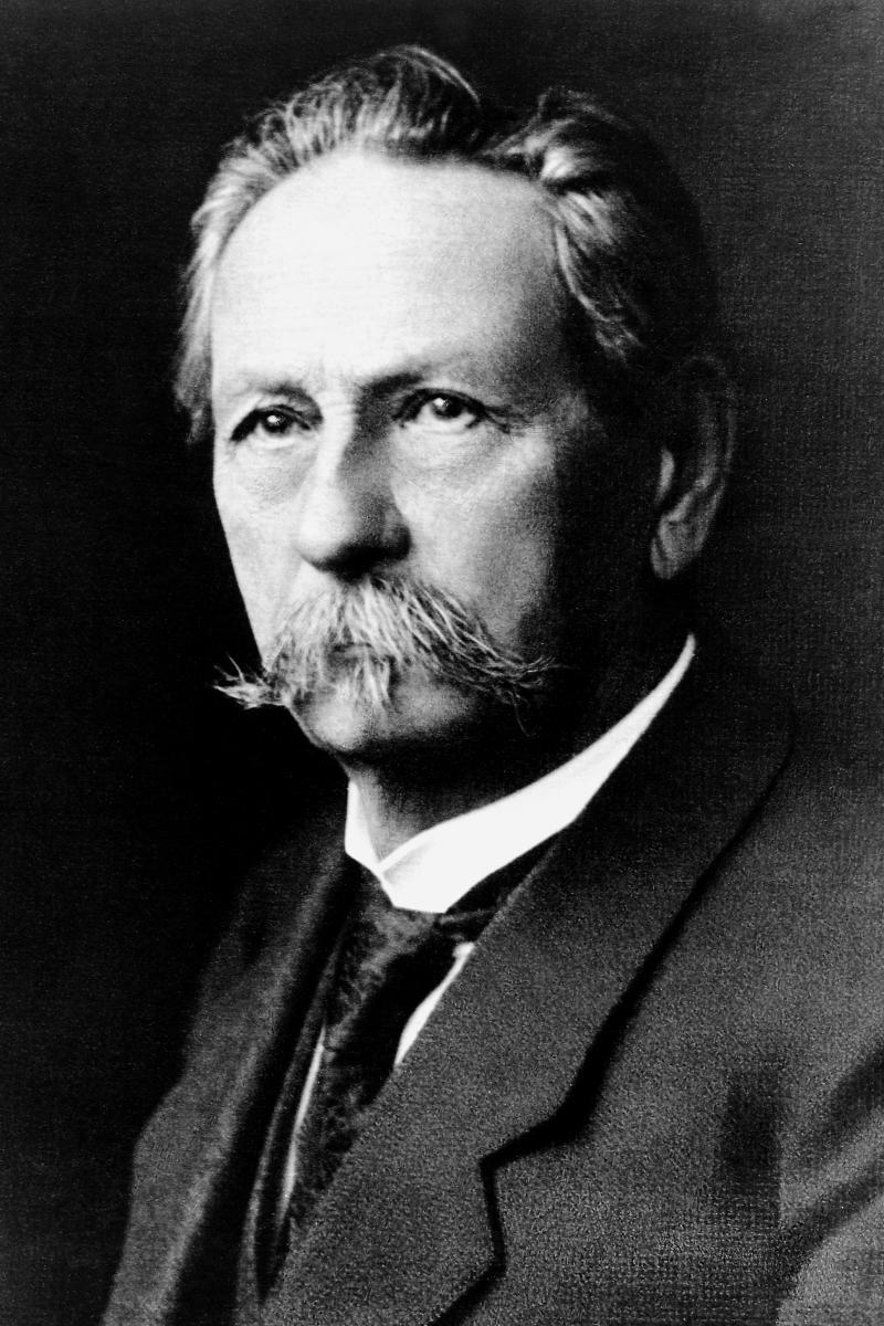 ist eine badische Erfindung (1) Carl Friedrich Benz (25.11.1844-04.04.1929) Der Ingenieur hatte unabhängig von (und vor!