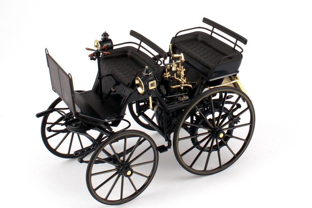 ist eine badische Erfindung (2) 1886: Benz Motorwagen Das erste Automobil mit Konstruktions- merkmalen, die teilweise heute noch zu finden sind (z. B. bei der Lenkung) August 1888 Berta Benz (03.