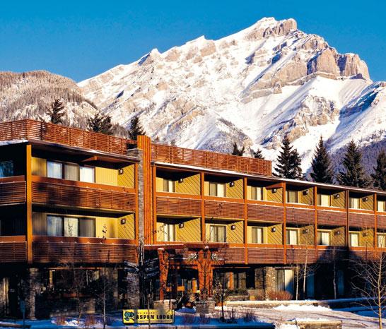 BANFF ALBERTA KANADA 55 HOTEL-HIGHLIGHT Banff Aspen Lodge BANFF 6 Whirlpool im Innenhof Lounge Superior Premium Frühstück Parkplatz inklusive Täglich