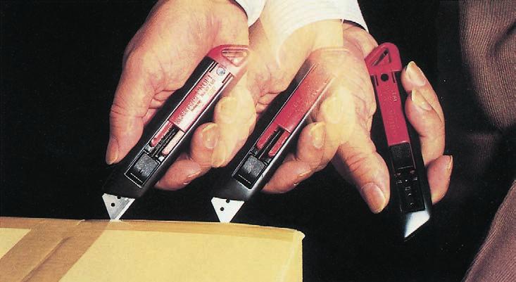 Kartonmesser mit selbsttätiger Klingensicherung Kartonmesser mit selbsttätiger Klingensicherung bieten eine wesentlich höhere Sicherheit als normale Cutter-Messer.