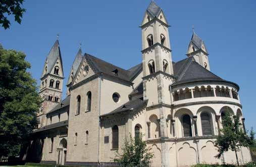 Themen des Monats 5 St. Kastor eine Kirche der Gregorianik Einladung zu Jubiläen am 12. November Am Samstag, 12. November, werden in der Basilika St.