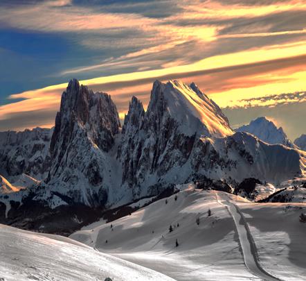 WEISSE WOCHEN 7 Tage Halbpension inklusive 6 Tage Dolomiti Superskipass** und Skidepot auf der Seiser Alm VOM 07.01. BIS 10.02.