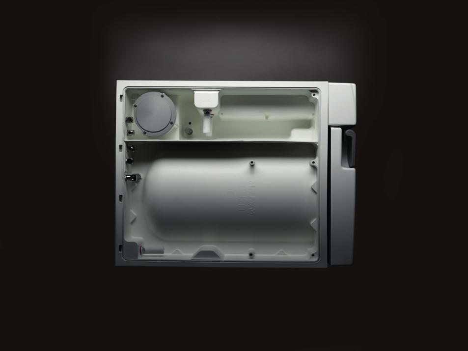 Der integrierte Thermopapier-Drucker verfolgt alle Daten der einzelnen Sterilisationszyklen (Ergebnis, Datum und Bearbeiter) und das E-Memory-Speichermedium kann bis zu 48.