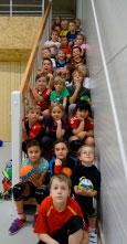 28 Handball Handball Ballspielgruppe Es sind wieder Plätze für Kinder von ca.