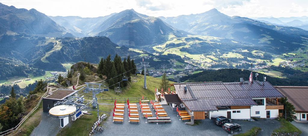 Alpengasthof Sonnenanbeter, Schaulustige und Feinschmecker finden auf der Buchensteinwand ihr perfektes Ausflugsziel.