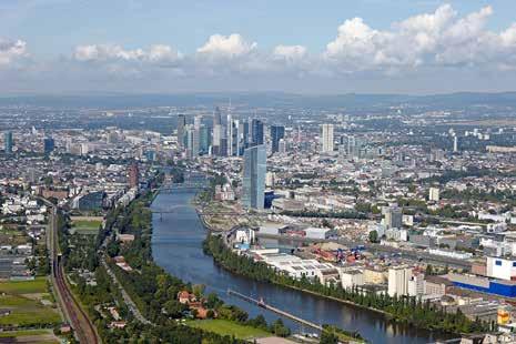 Hessen Blick über Frankfurt am Main, Bild: EZB. Seit dem zweiten Halbjahr 2016 sind die polizeilichen Leitstellen in Hessen per Draht an den Digitalfunk BOS angebunden. Zum 1.