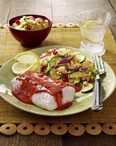 Feinschmecker Fischfilets in Mediterraner Sauce mit Couscous und buntem Gemüse Für 4 Personen Zubereitungszeit: 30 Minuten Bildquelle: iglo GmbH, Abdruck honorarfrei Zutaten: 2 Packungen iglo