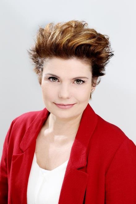 DIE KÖPFE DAHINTER Susanne Koll CEO Elisabeth