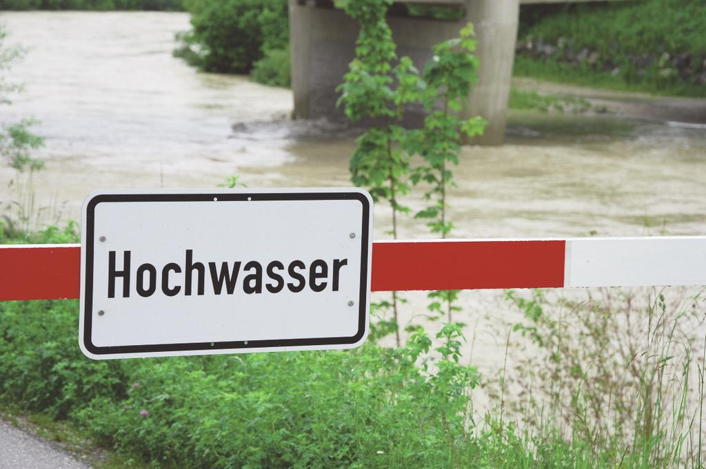 Wir sind für Sie da: Hochwasserhilfsaktion! Gutschein 250,- Euro Aktionszeitraum: 10.06.2013-31.08.2013 Wenn Sie nach dem Frühjahrs-Hochwasser 2013 einen neuen Heizkessel benötigen, helfen wir Ihnen!