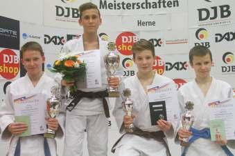 Drei Titel für Württemberg bei den DEM u18 Bei den Deutschen Einzelmeisterschaften der Frauen und Männer u18 in Herne erkämpften sich Karl