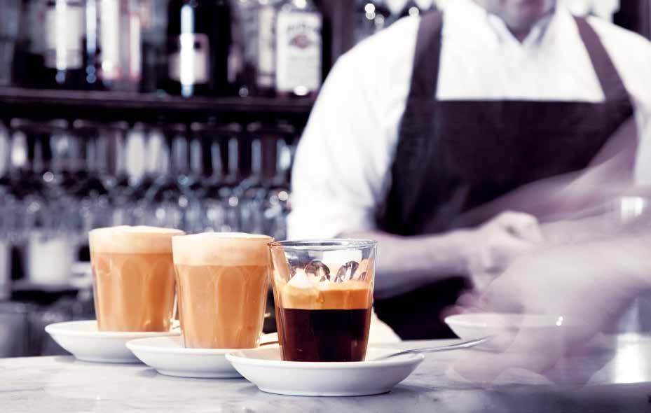 Zum Beispiel Italien oder Österreich, wo sich in der alten Kaiserstadt Wien noch heute an jeder Straßenecke ein Kaffeehaus befindet.