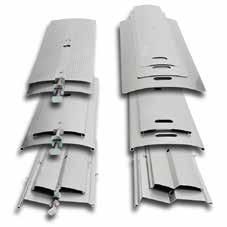Standard-Lamelle (randgebördelt, Lamelle in den Breiten 60 und 80 mm) Der Klassiker unter den Außenraffstores. Die Lamellenwendung wird durch Leiterkordeln gesichert.