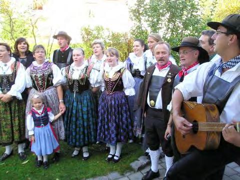 langjährigen Gmoilokal Böhm, das der Wiese ihren Namen gab, stattfand hat sich in den letzten Jahren zu einem richtigen kleinen Sommerfest für die Geretsrieder Bevölkerung gemausert.