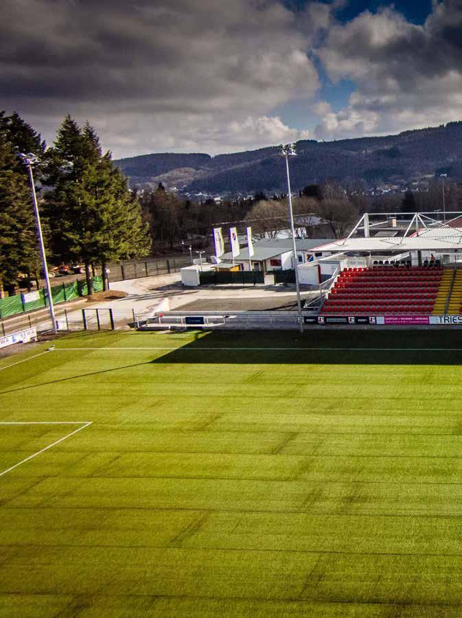 16 WEGNER unterschreibt in Steinbach Fußball-Regionalligist TSV Steinbach hat den ersten Neuzugang für die Saison 2017/18 verpflichtet.