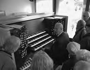 Herbert MAUERHOFER Orgel-Kulturreise in das schöne Land Tirol Die Orgel-Kulturreise des Jahres 2010 war diesmal nicht in der Karwoche angesetzt, sondern von Ostermontag bis Mittwoch und führte 34