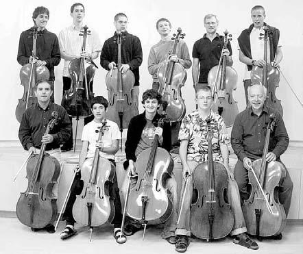 Donnerstag, 9. Juli 2009 15 ST. MORITZ Elf Cellisten sind bereit für Abschlusskonzert Auch dieses Jahr sind wieder Cellistinnen und Cellisten aus ganz Europa nach St.