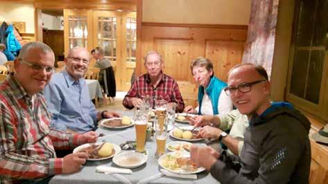 Sektionsbericht Bohnenkernessen der Sektion Wanderung und gutes Essen in Weilersbach Wie schon in den vergangenen Jahren traf sich