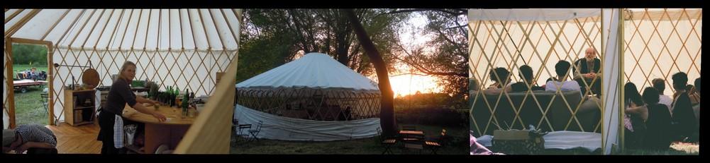 Unterkunft ist auf der anliegenden Wiese mit Zelt, Bus und Wagen möglich. Zudem stellen wir eine 33m²-Jurte als Gemeinschaftsraum auf, welche natürlich auch zum Übernachten genutzt werden kann.