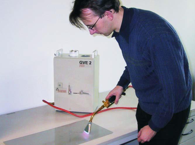 Vorbehandlung durch Silikatschichten SURA Instruments GmbH, Jena Silikatschichten 20nm - 40nm Ersatz der umweltbelastenden