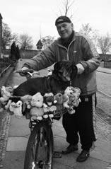 Mit Rasmus auf dem Fahrrad Gerhard Demare ist täglich unterwegs Wittenberge Man kennt ihn im Stadtbild von Wittenberge, aber auch auf den Deichen, Landstraßen und Fahrradwegen von Havelberg bis