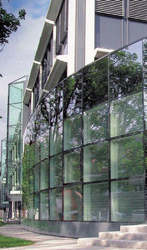 Folien-Fassaden-Systeme: Für grossflächige Verglasungen.