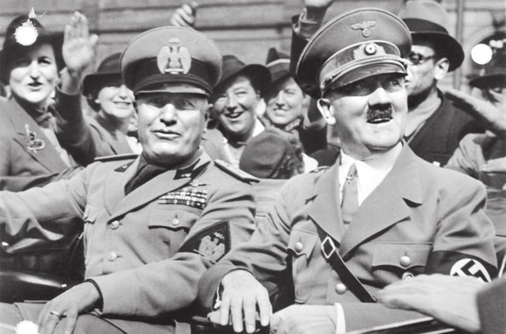 8/0 Aufgaben a Fasse die zwei Phasen der Außenpolitik Adolf Hitlers bis zum Kriegsausbruch in wenigen Sätzen zusammen.
