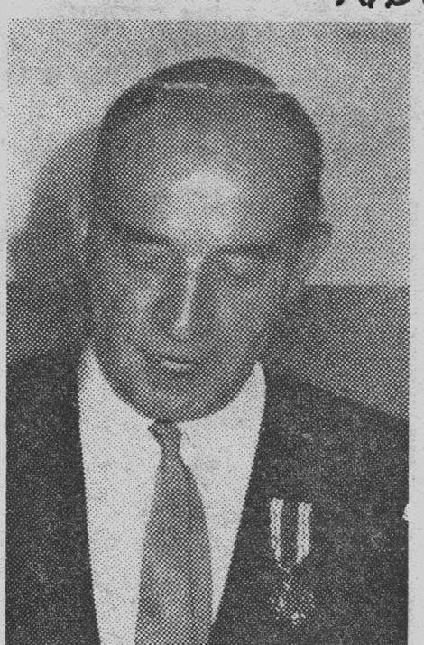 Durch den Tod des Vorsitzenden, Joseph Weckopp, musste in einer außerplanmäßigen Generalversammlung am 7. Oktober 1976 ein neuer Vorstand gewählt werden. Die Geschäfte des Chores wurden von der 2.