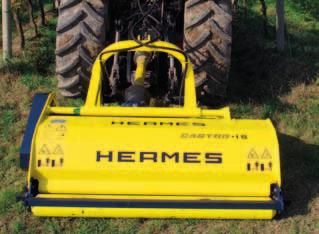 Hammer mulching machines: universal machines for chopping up, tearing and cutting up of tree off cuts and vine wood (also thick branches) and grass mulching.