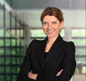 Kontakt Dr. Söntje Julia Hilberg, LL.M. Head of IT Law Tel.