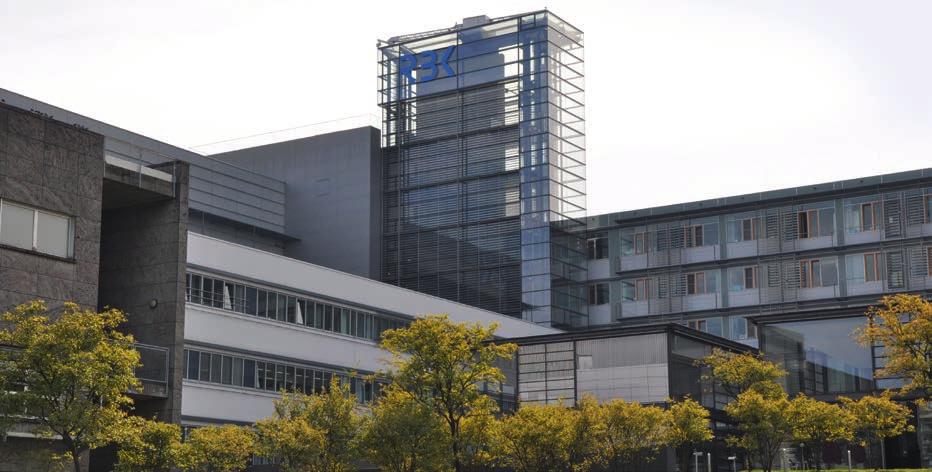 Robert-Bosch-Krankenhaus in Stuttgart. Bereits in dieser Phase wurde Gottlob Rommel Bauunternehmung für den Umbau der Technikzentralen, einen Anbau und den Neubau Pflegepavillon beauftragt.