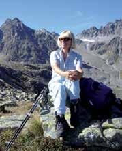 AUTOR Brigitte Schäfer lebt seit 1974 am Bodensee. Eindrückliche Wandertouren und Reiseerlebnisse weckten schon früh das Bedürfnis, diese zu beschreiben und weiterzugeben.
