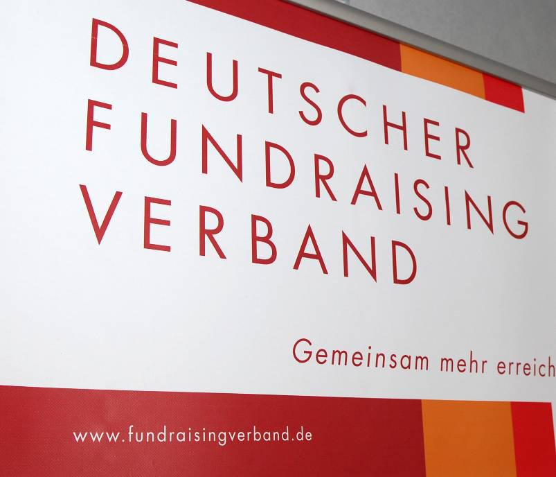 Der Deutsche Fundraising Verband Der Deutsche Fundraising Verband (DFRV) ist der Fachverband des Spendenwesens und mit über 1.
