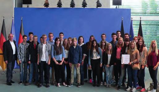 Die Klasse 10d wird Zweiter im bundesweiten Schülerwettbewerb Einladung zur Preisverleihung ins Bundeskanzleramt nach Berlin (Berlin/Westerburg) Am 12.