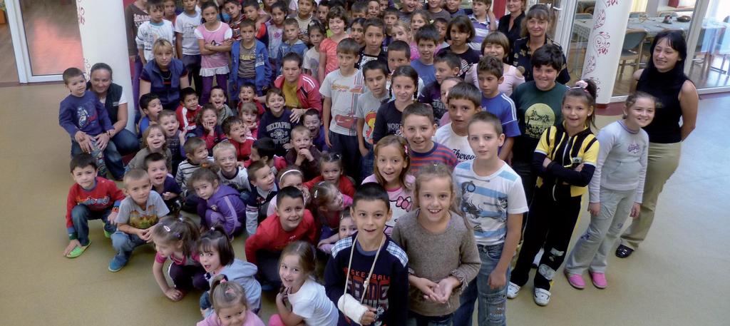 osteuropahilfe Internationales Hilfswerk «Triumph des Herzens» Team Wallride Wiesels - Unsere Zusatzprojekte Zusammen mit der Osteuropahilfe «Triumph des Herzens» (www.osteuropahilfe.de), werden wir dieses Jahr bei der Allgäu Orient Rallye ein Kinderzentrum in Rumänien mit einer Geldspende unterstützen.