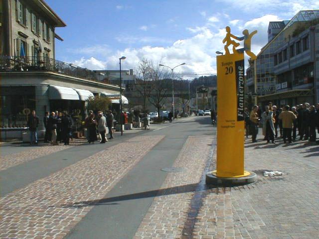 Ein Rückblick 1995 Burgdorf CH Programm Energie 2000: Auswahl zur Fußgänger- und Velomodellstadt Erfindung der Flanierzone im Sinne einer