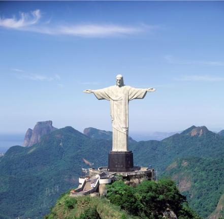 Reiseverlauf: Tag 1 Von Europa nach Rio de Janeiro Heute fliegen Sie nach Brasilien. Sie können die Flüge entweder von uns zur Reise vermitteln lassen oder diese auch in Eigenregie buchen.
