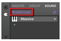 Klicken Sie unten in der Plug-in-Liste auf Massive, um es anzuwählen. Der Control-Bereich zeigt Ihnen jetzt die Parameter des Bass-Sounds 'Analovue' an.