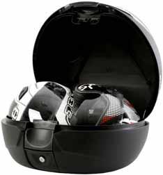 99,90 Das Topcase wird mit einer Adapterplatte und Befestigungssatz ausgeliefert, was eine optimale Befestigung an fast allen Rollern und Motorrädern ermöglicht.