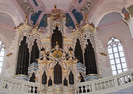 8 Kirchenmusik an St. Wenzel Herzliche Einladung zu den nächsten Konzerten in St. Wenzel Im Rahmen der Musik an St.