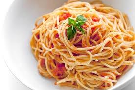 Spaghetti Bologna 7,90 mit Tomatenfleischsauce Spaghetti frutti di mare 9,90 mit Meeresfrüchten Spaghetti Amatriciana 8,90 mit Speck, Zwiebel und Tomatensauce Tortellini con spinaci e ricotta 9,90 in