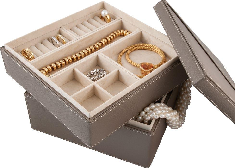 Jewelry Case Cashmere The inside can be changed, several units can be stacked up, cashmere-brown genuine leather with a contrast stitching