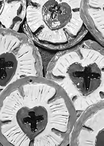 Kaleidoskop FORT-UND WEITERBILDUNG - ZUM LUTHERJAHR 10 Ausstellung von Schülerarbeiten zum Thema Luther Mittwoch, 11. Oktober, 15 Uhr, St. Gumbertus Ausstellungseröffnung mit Landesbischof Dr.