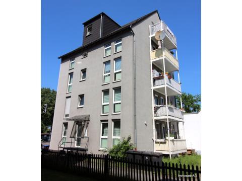 Immo-ID: 4751 Junges Mehrfamilienhaus in Gelsenkirchen mit großer Freifläche und Stellplätzen zu verkaufen.