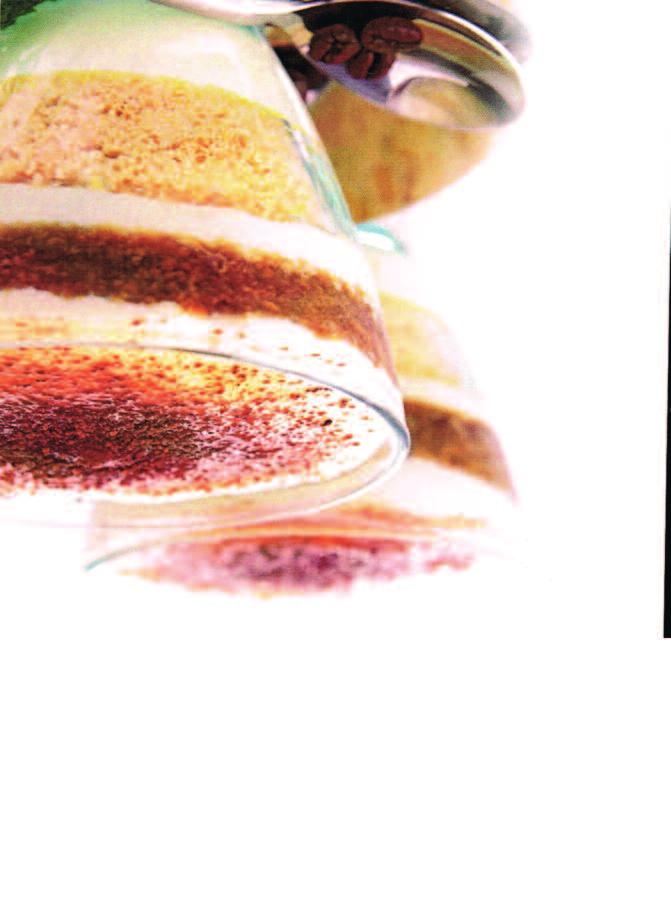 NACHTISCH Tiramisu 4,40 Eismarillenknödel pro Stück 3,50 mit Schlagobers Schokosoufflé 6,20 mit flüssigem Kern, Vanilleeis und Schlagobers BURGER & FINGER FOOD Hamburger Klassisch 8,80 Rindfleisch,