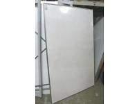Whiteboards diverse Größen am Lager Wir bieten Ihnen hier gebrauchte Whiteboards an.