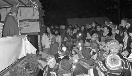 Weihnachtsmarkt Mannag sang Weihnachtsmarkt der Rattiszeller Ortsvereine (fb) Der Weihnachtsmarkt in Rattiszell wird schön langsam zur Tradition.