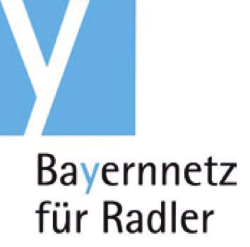 PGV-DH Stadt Bayreuth Radverkehrskonzept - Ergebnisbericht 219 Bild 208: Bayernnetz-für-Radler-Plakette In Bayreuth sind bereits viele FGSV-konforme Wegweiser vorbildlich angebracht.
