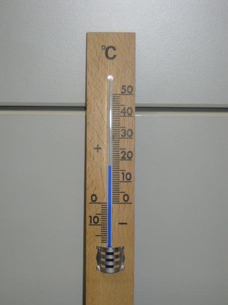 Thermometer hilft Energie sparen Die Zimmertemperatur objektiv